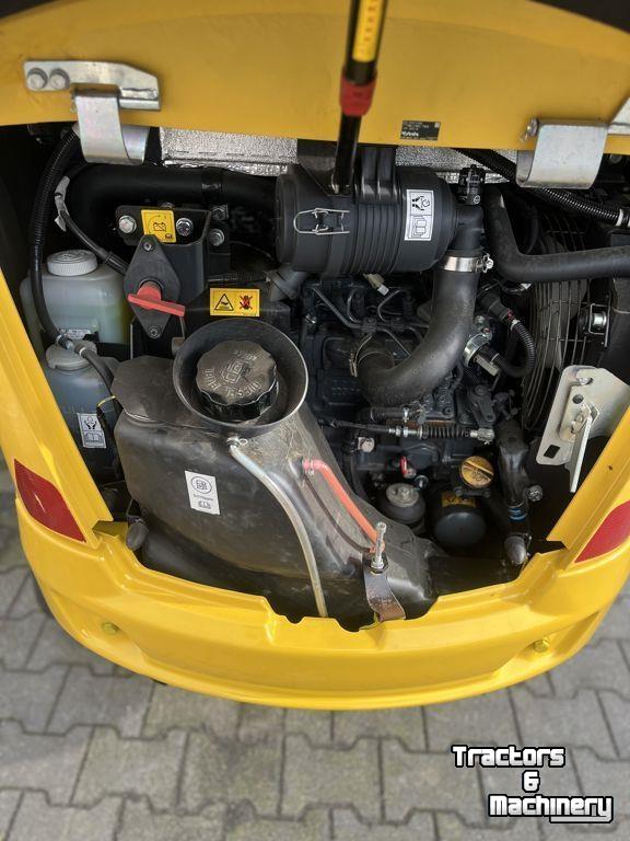 Mini pelleteuse Komatsu PC17R5