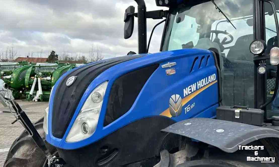Tracteurs New Holland T6.180 AC Tractor
