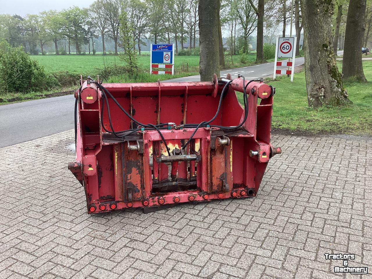Coupe-blocs d'ensilage Van Lengerich bvl