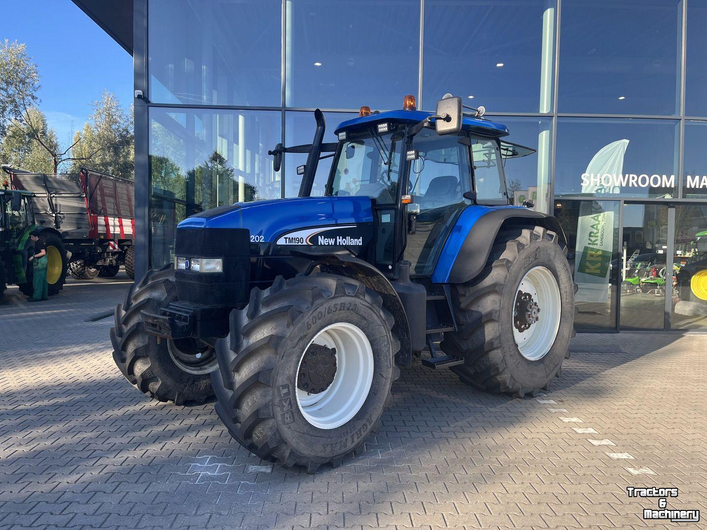 Tracteur New Holland TM190