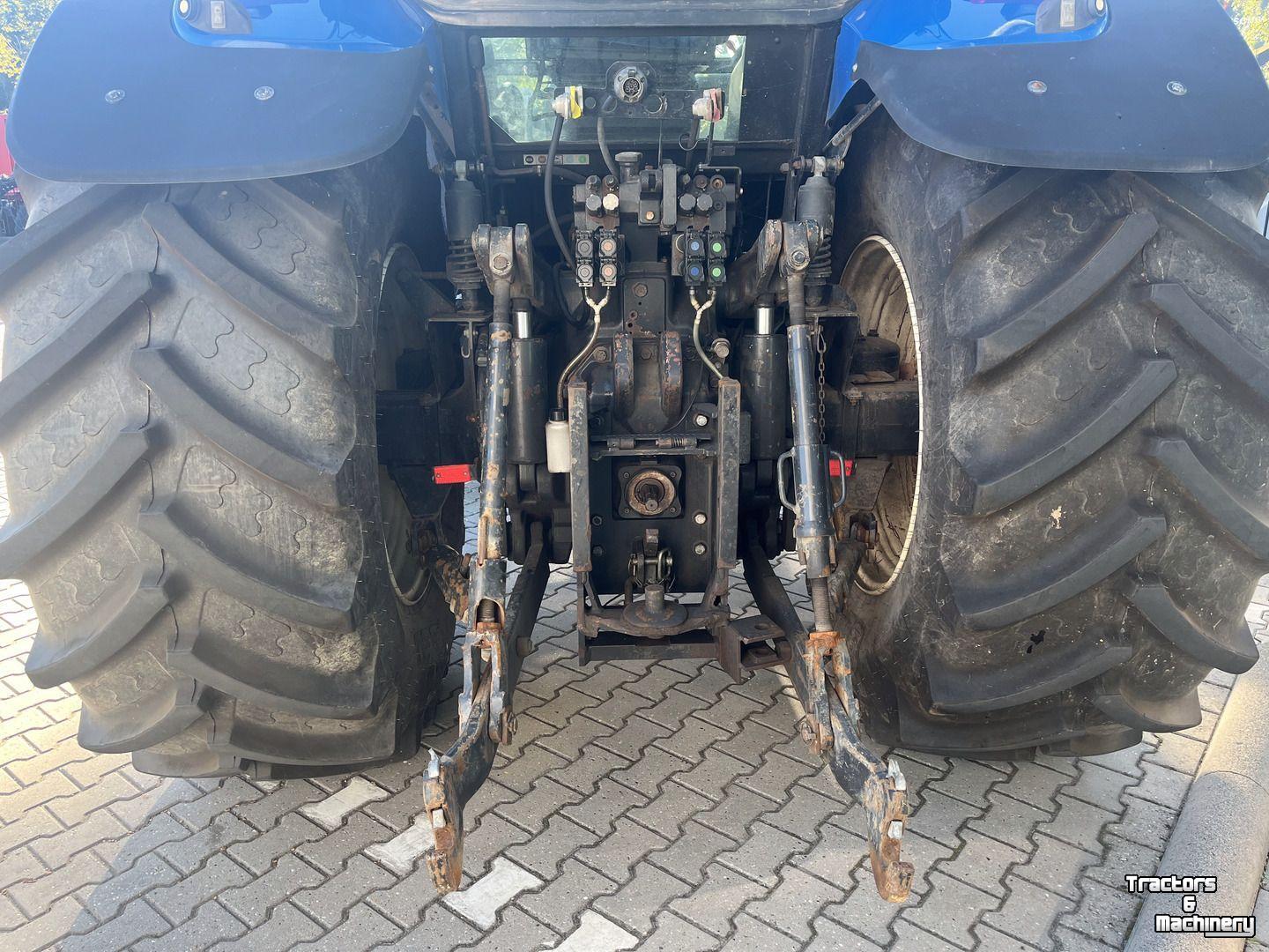 Tracteur New Holland TM190