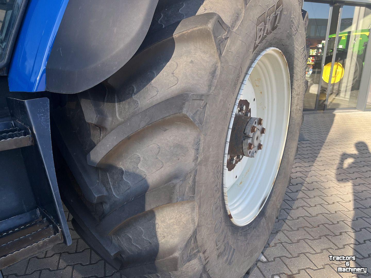 Tracteur New Holland TM190