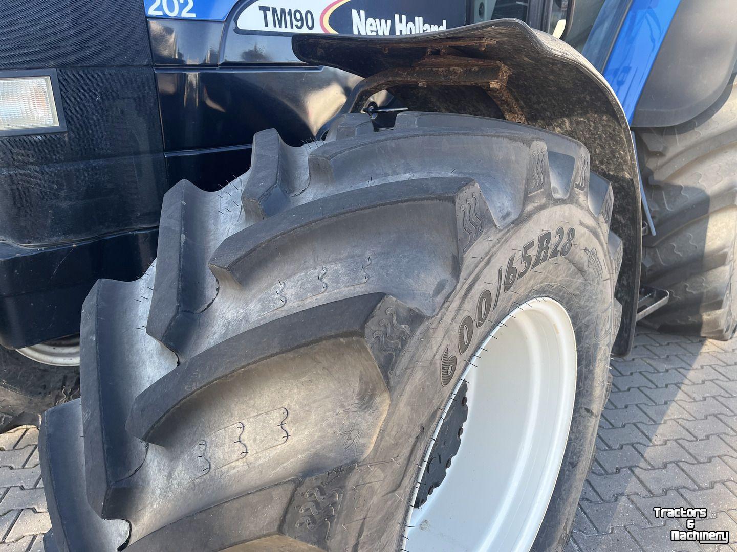 Tracteur New Holland TM190