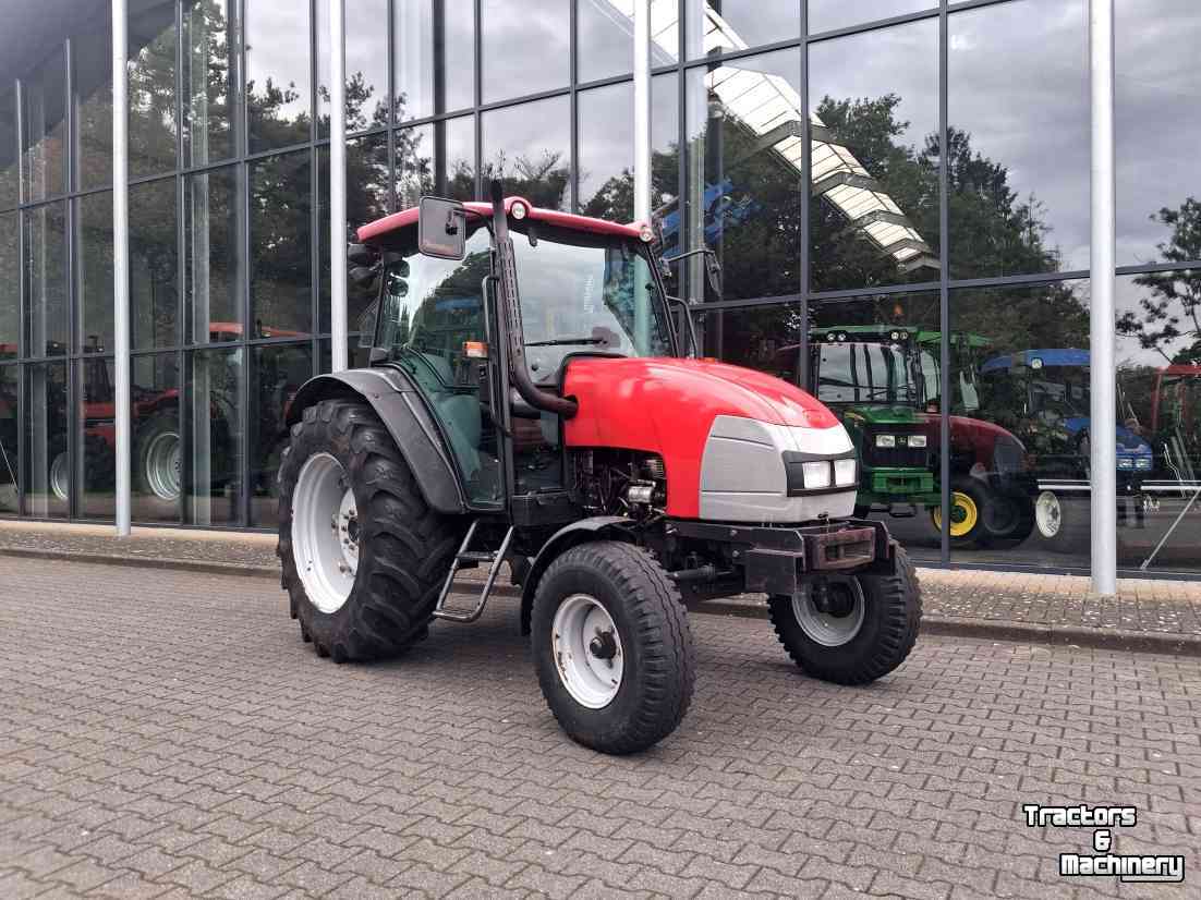 Tracteur McCormick C-100MAX
