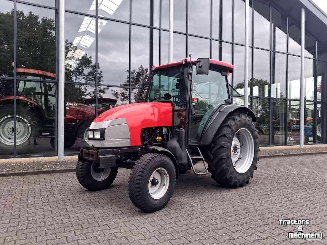 Tracteur McCormick C-100MAX