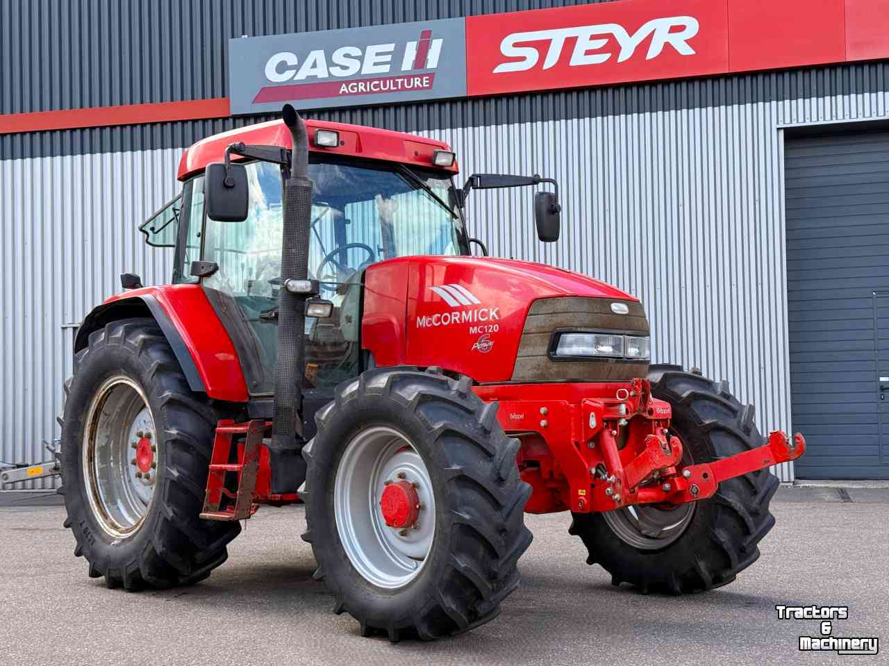 Tracteur McCormick MC120