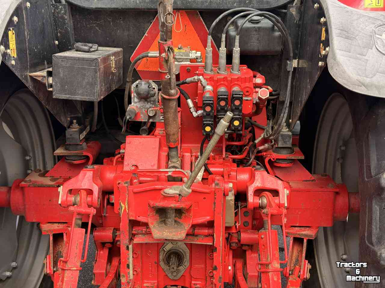 Tracteur McCormick MC120