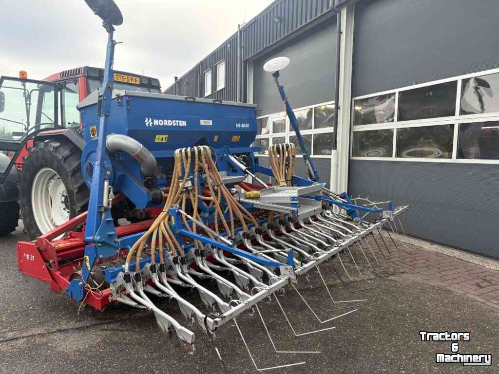 Semoir Howard HK31 Rotorkopeg + Nordsten NS 4040 Zaaimachine
