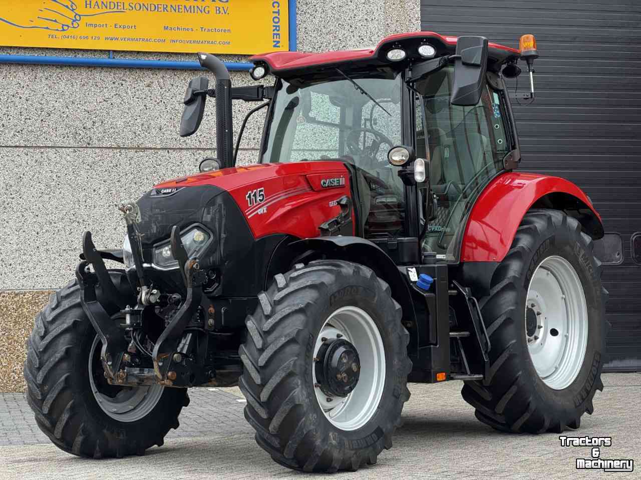 Tracteur Case-IH Maxxum 115CVX vario 6cil  Stage V  Hydr. rem  Voorlader steunen vol geveerd