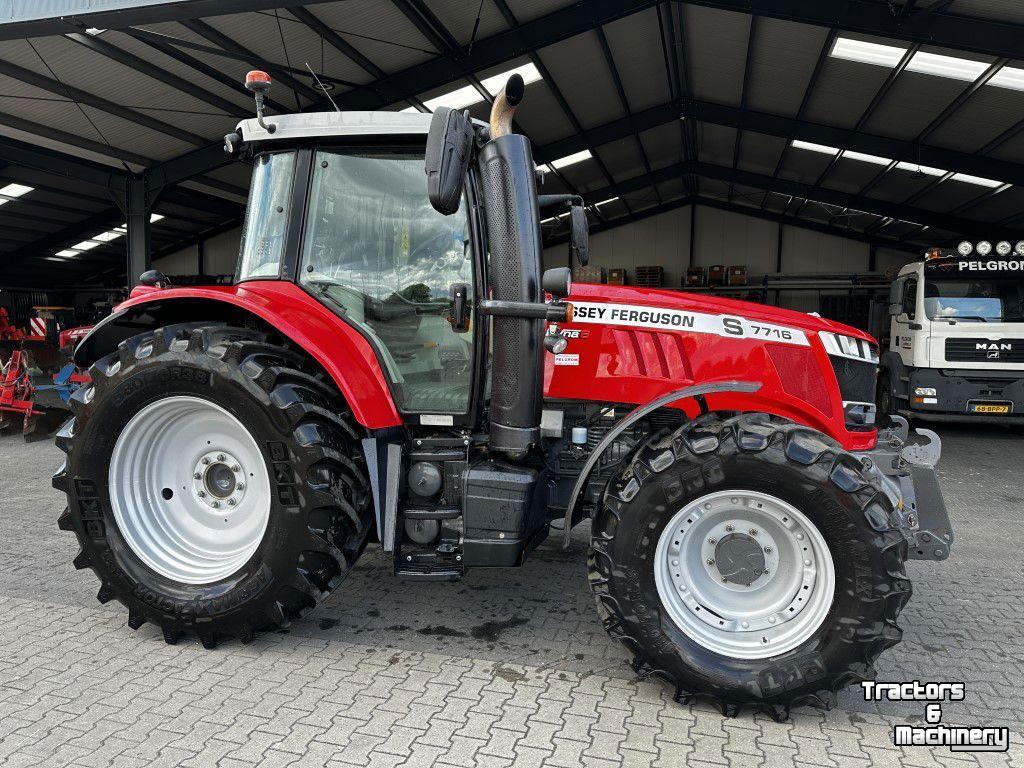 Tracteur Massey Ferguson 7716-S Dyna-6