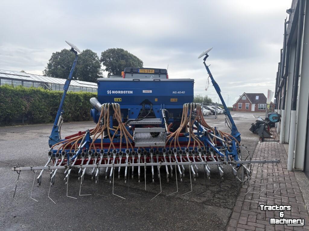 Semoir Howard HK31 + NS 4040