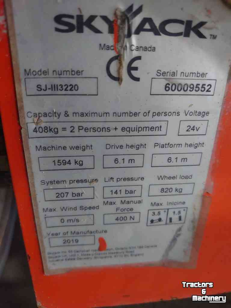 Elévateur à nacelle Skyjack SJ111 3220