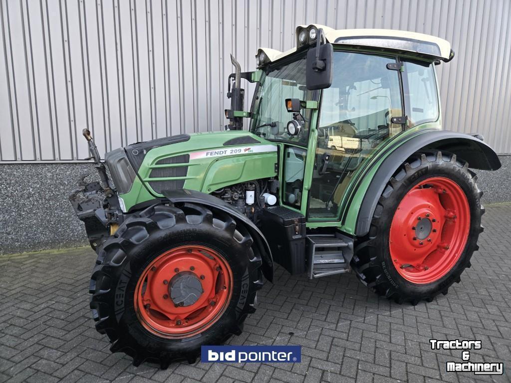 Tracteur Fendt 209S