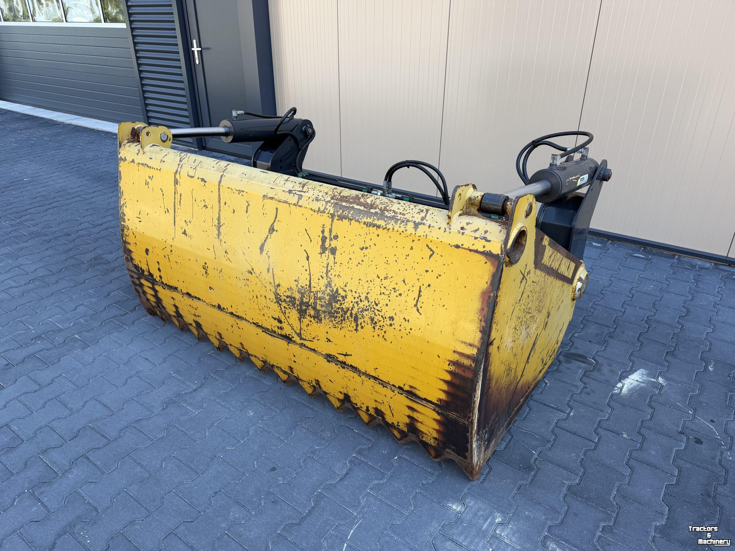 Coupe-blocs d'ensilage Mammut Kuilhapper