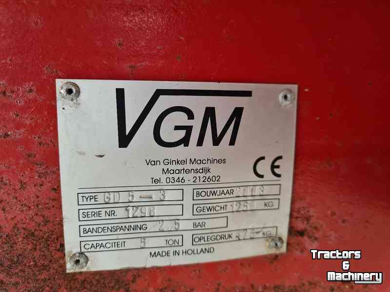 Benne agricole VGM GD5-3 5 tons 3 zijdige kipper