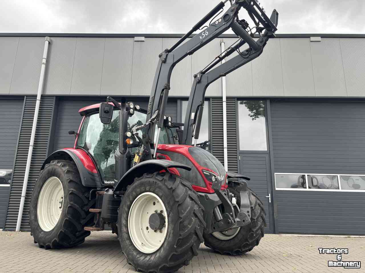 Tracteur Valtra N104 Active