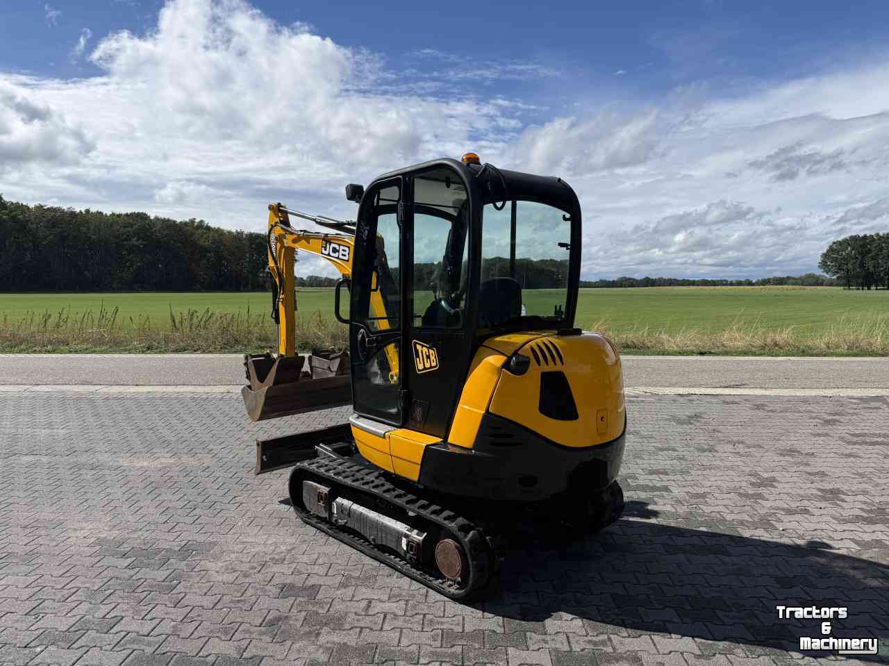 Mini pelleteuse JCB 8026 minigraver