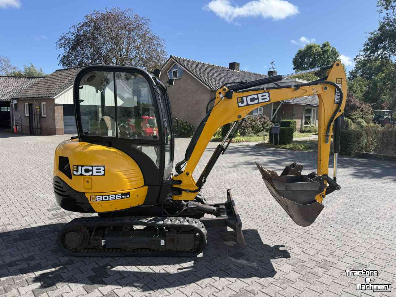 Mini pelleteuse JCB 8026 minigraver
