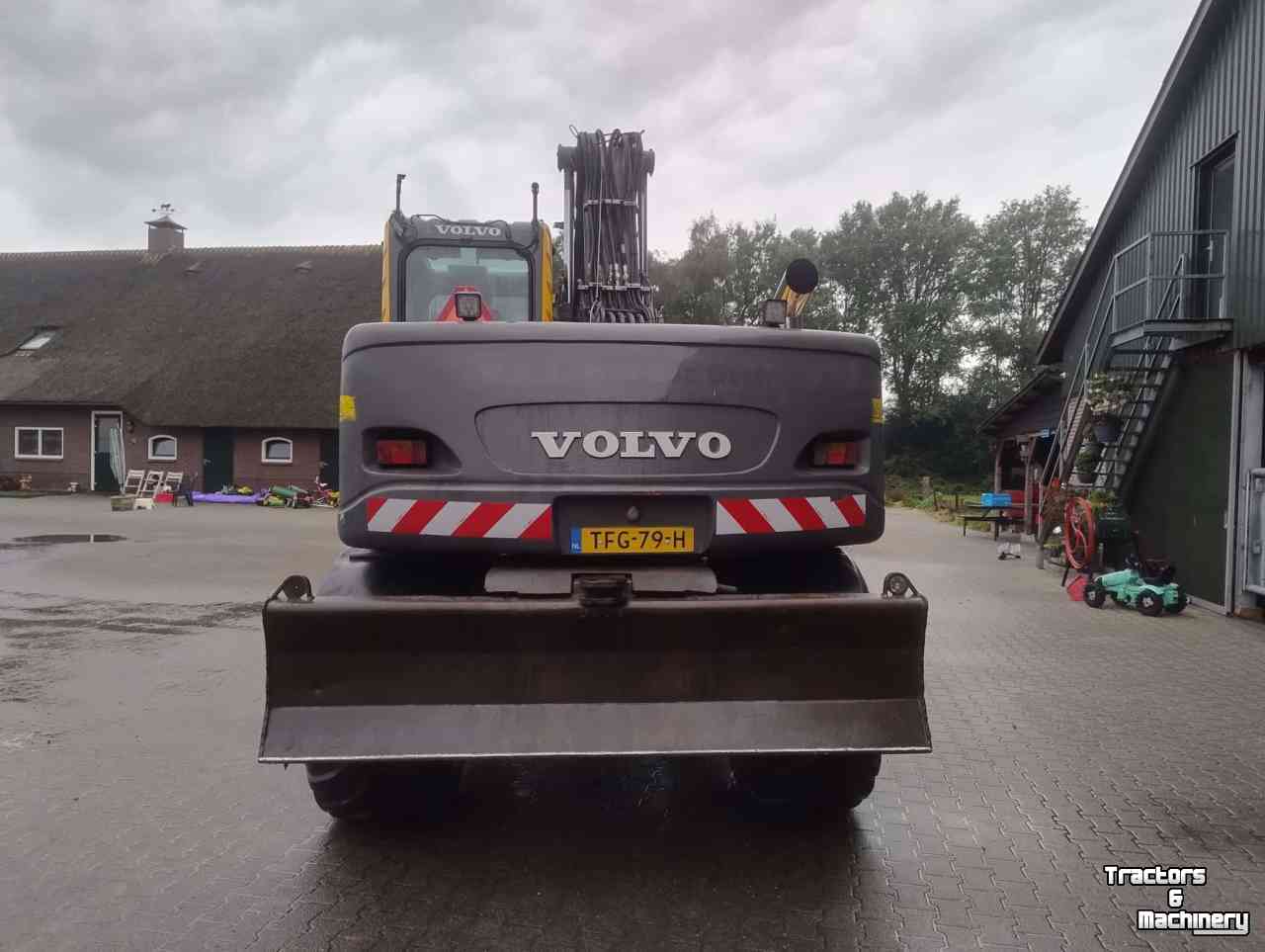 Pelleteuse Volvo ew140B
