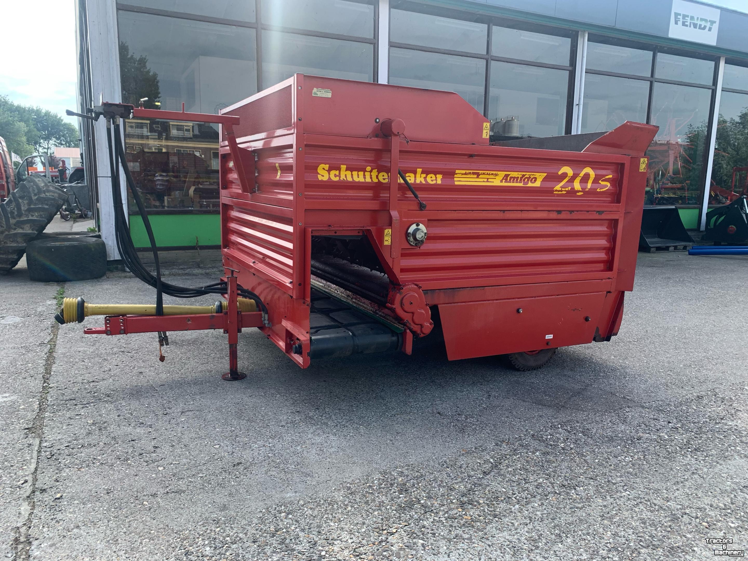 Distributeur de fourrage en bloc Schuitemaker 20 S