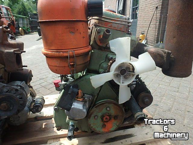 Moteur Holder 2cil 4 takt motor