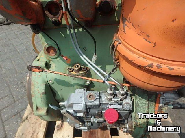 Moteur Holder 2cil 4 takt motor