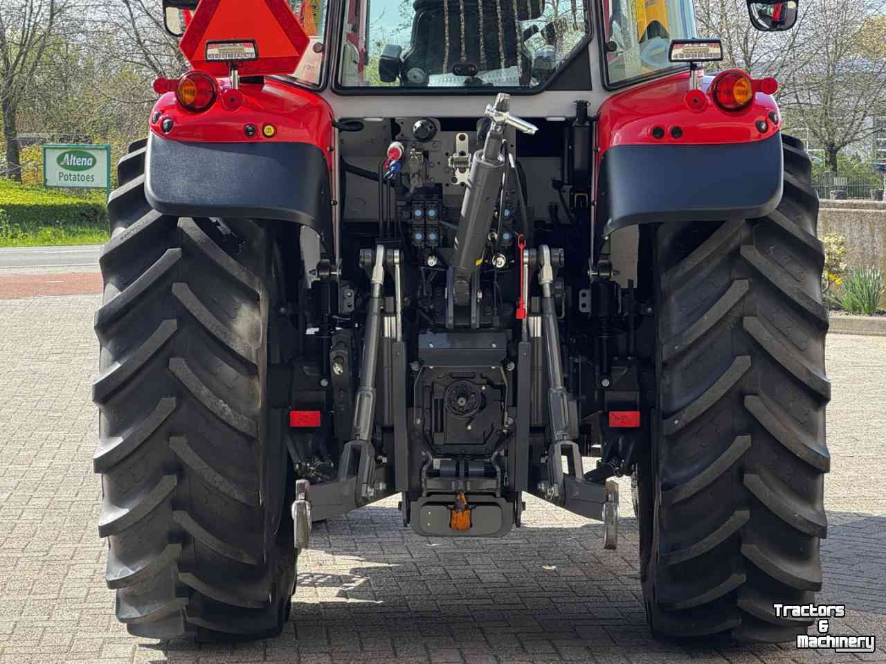 Tracteur Massey Ferguson 5S145 EFFICIENT, DYNA 6, Stage V vol geveerd voorlader FL4220,  467 uren!!