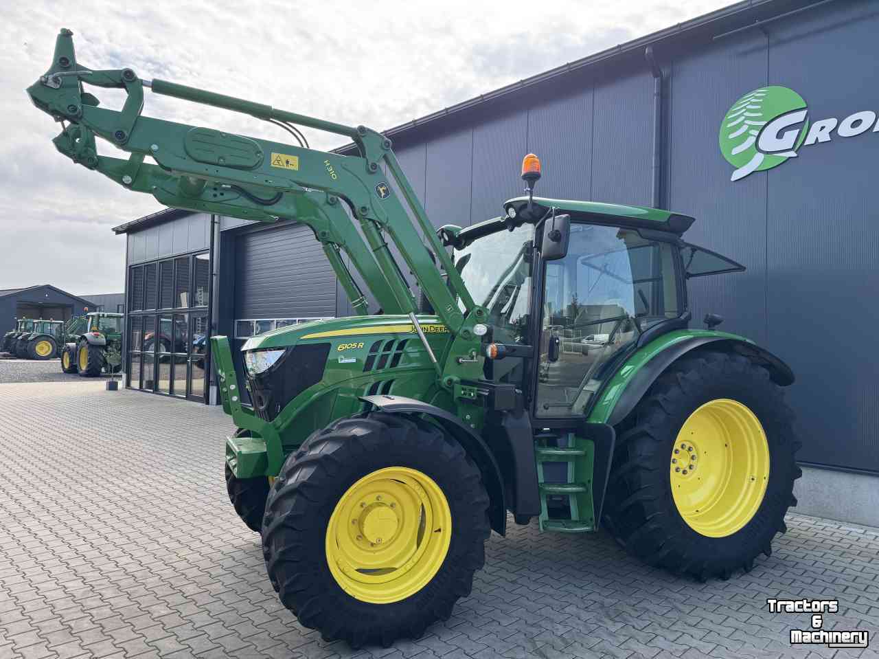 Tracteur John Deere 6105R