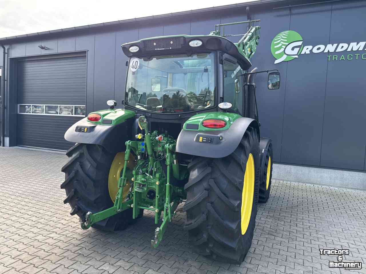Tracteur John Deere 6105R