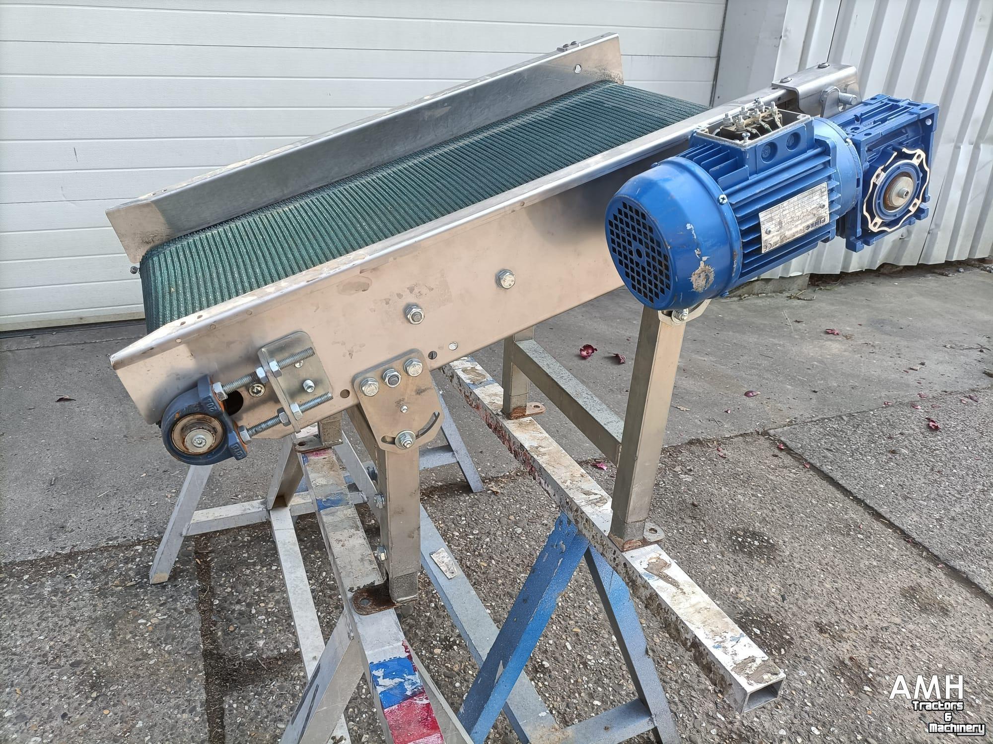Convoyeur élévateur  Opvoerband 800X400 OPVOERBAND ELEVATOR BELT FÖRDERBAND STEIGBAND