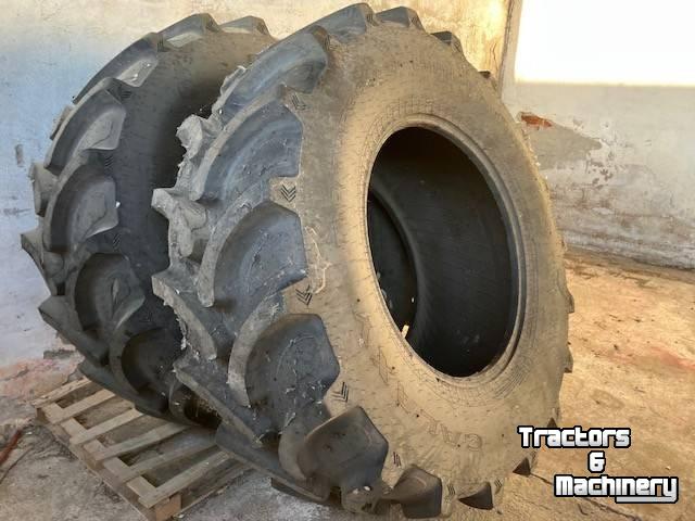 Roues, Pneus, Jantes, Barillets Jumelage Galaxy 710/70R38 set nieuwe banden