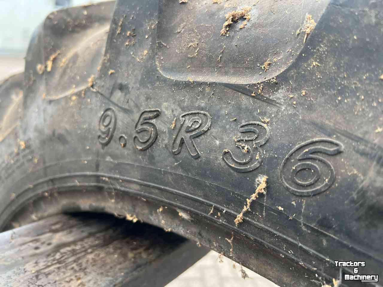 Roues, Pneus, Jantes, Barillets Jumelage Alliance 9.5R36 band gebruikt