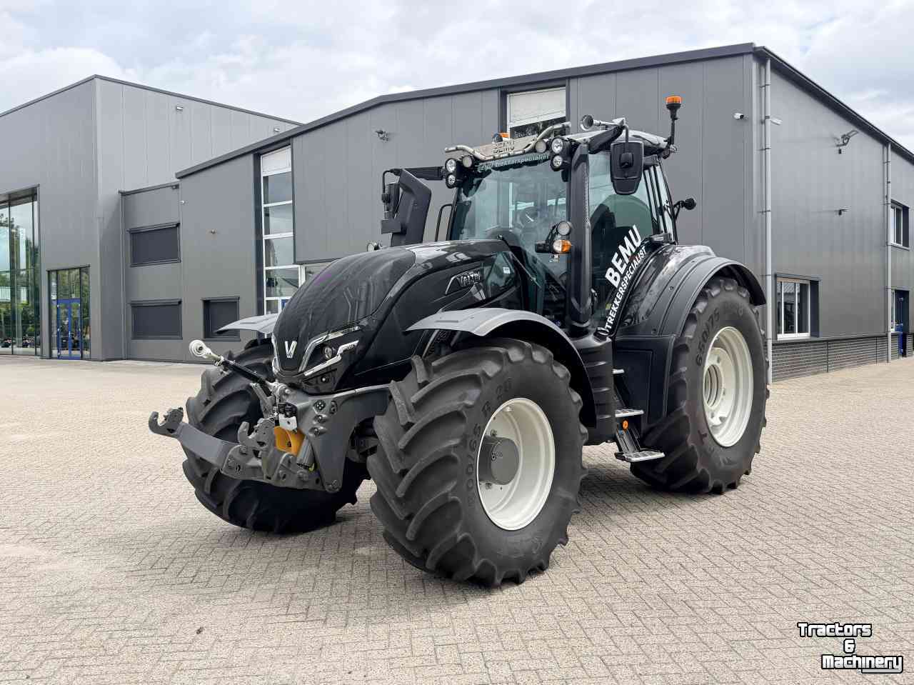 Tracteur Valtra T235 Direct Smart Touch