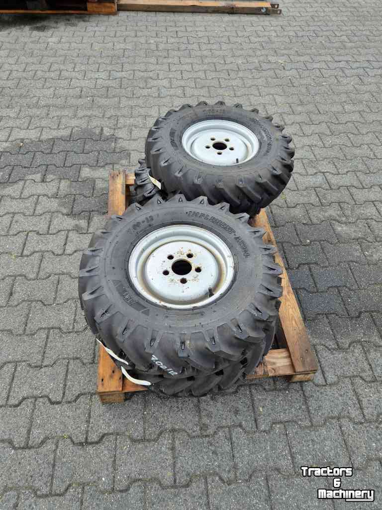 Roues, Pneus, Jantes, Barillets Jumelage BKT 4x BKT 7.00-12 met velg