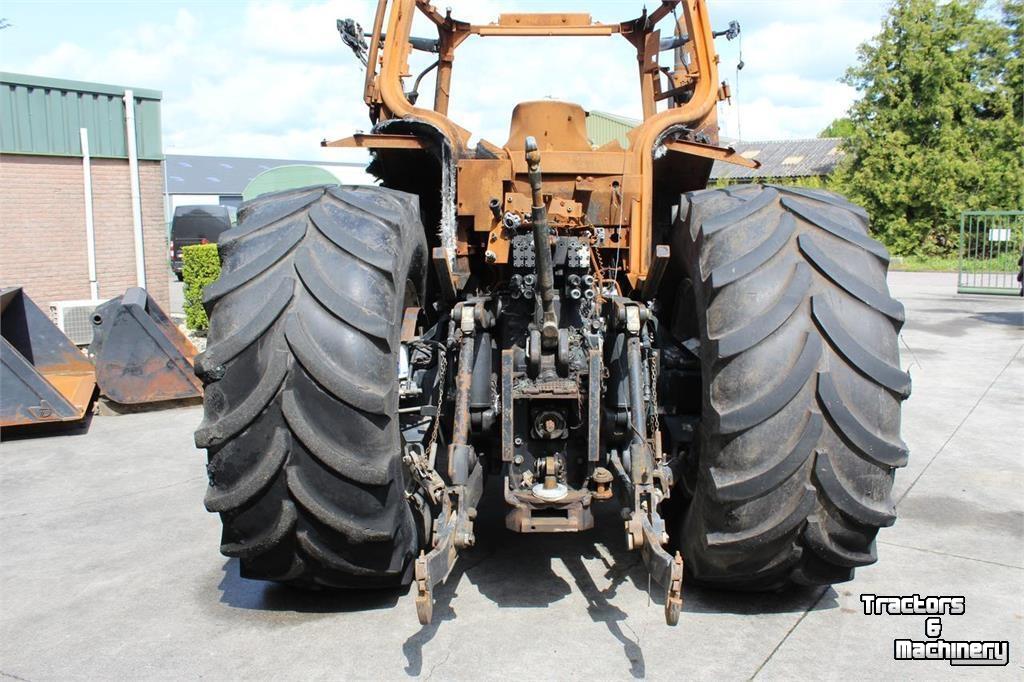 Tracteur New Holland T7000 Series