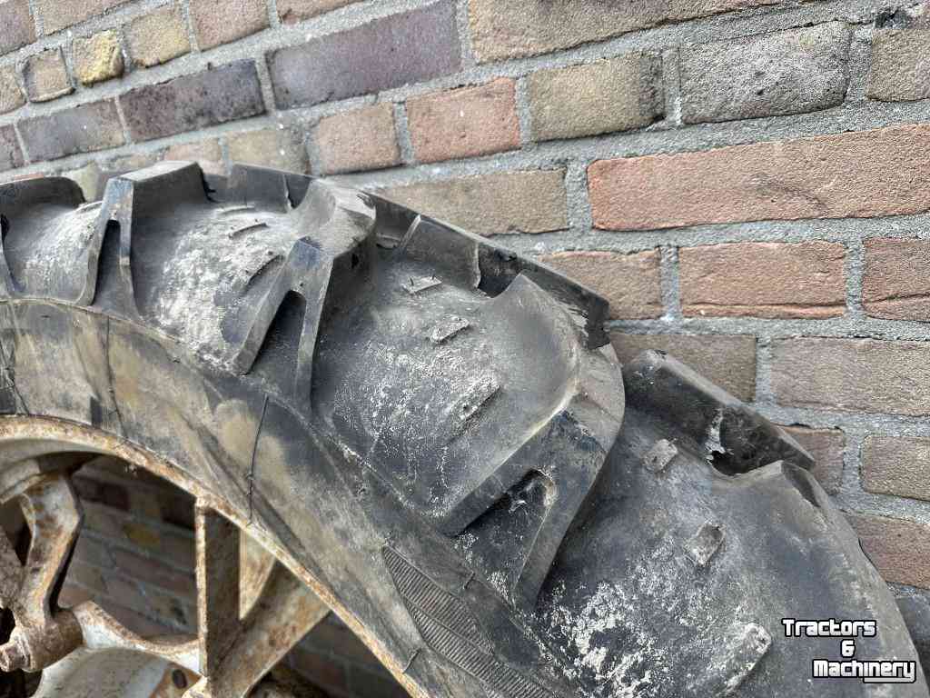 Roues, Pneus, Jantes, Barillets Jumelage Kleber 9.5R44