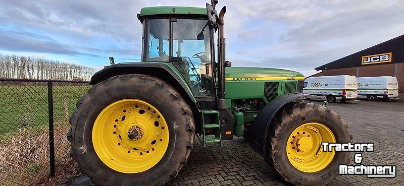Tracteur John Deere 7710