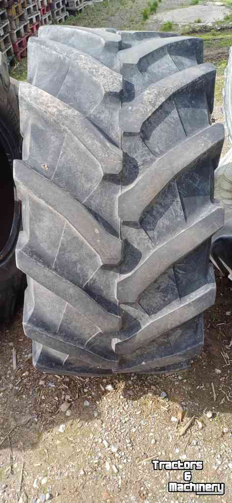 Roues, Pneus, Jantes, Barillets Jumelage Trelleborg 540/65R24 TM800