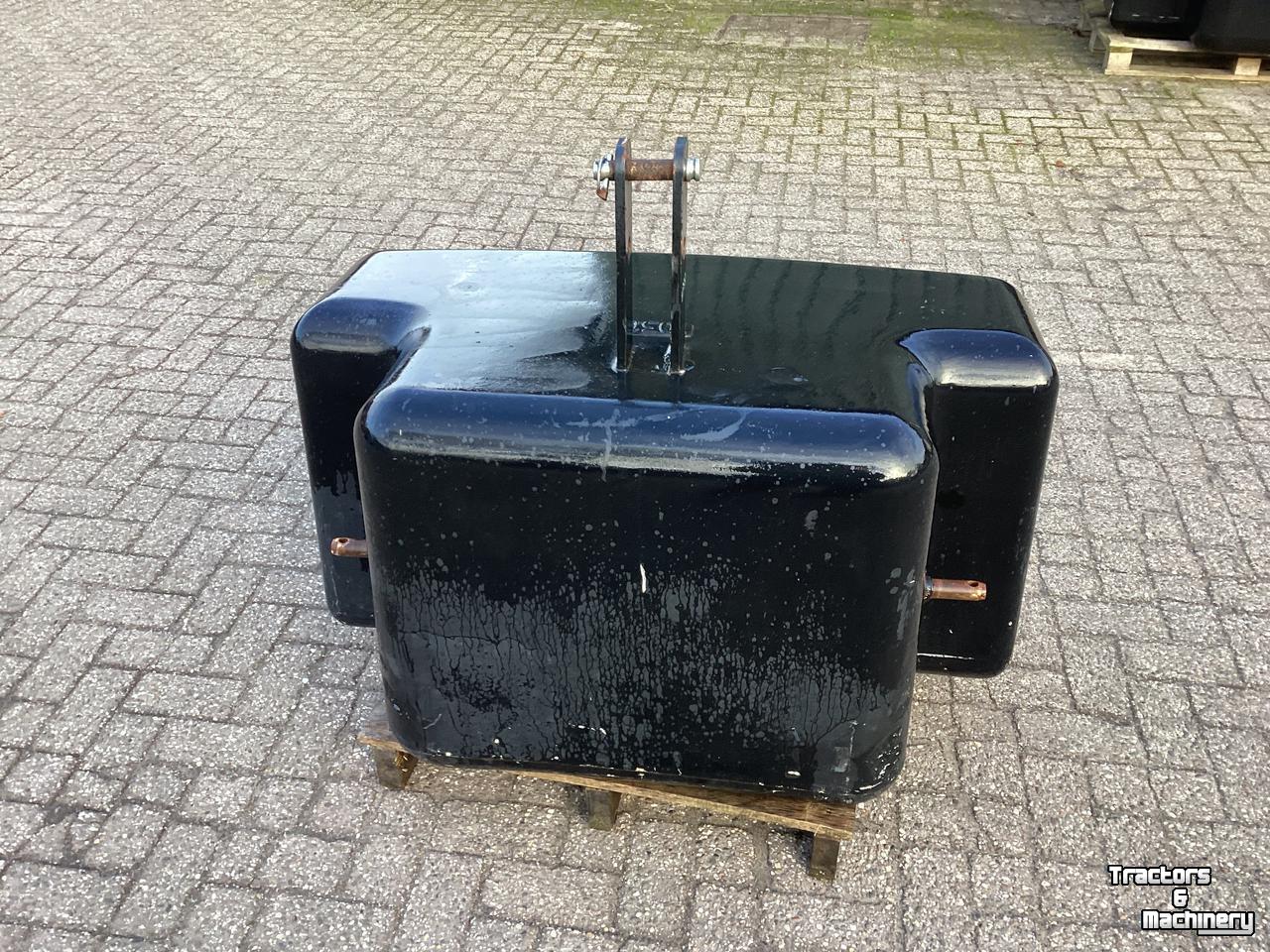 Tracteur  Frontgewicht