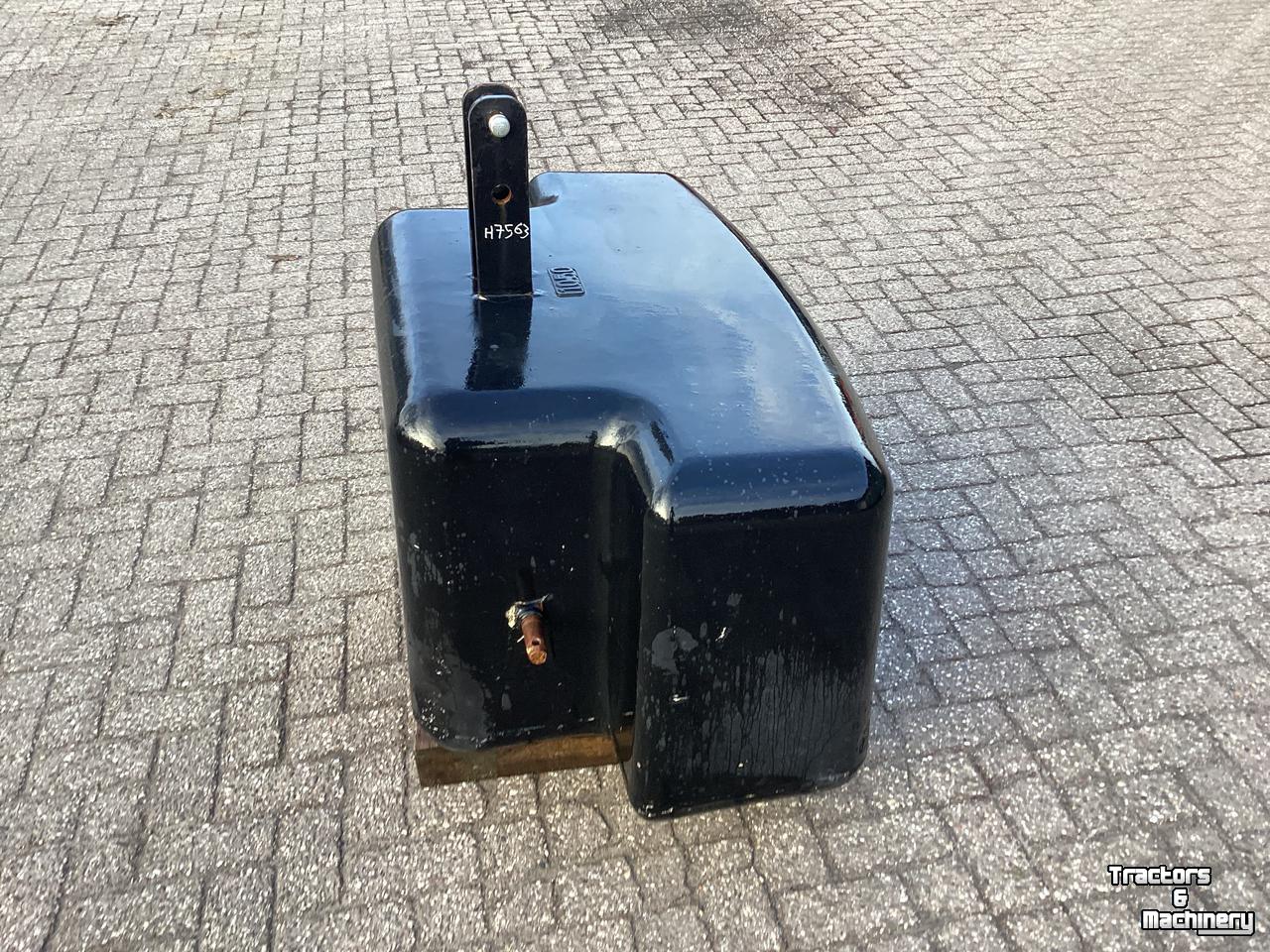 Tracteur  Frontgewicht
