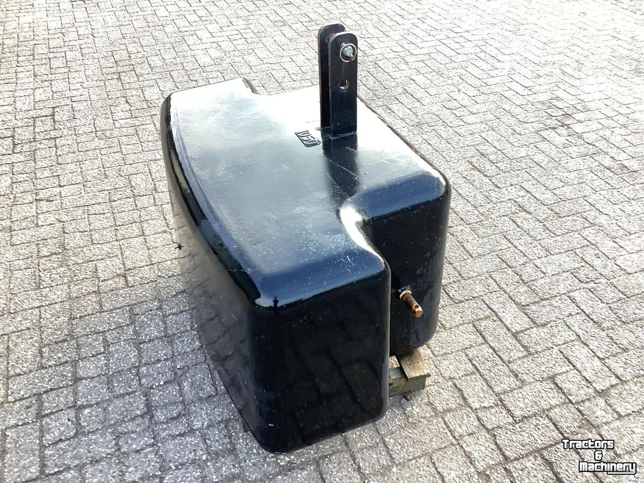 Tracteur  Frontgewicht