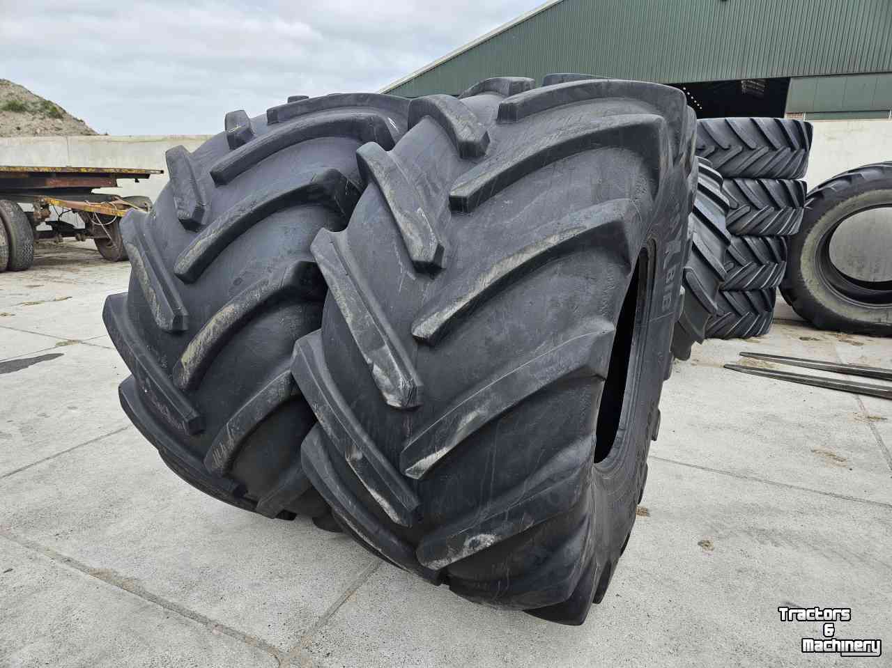 Roues, Pneus, Jantes, Barillets Jumelage Michelin 900/60R32 MegaXbib