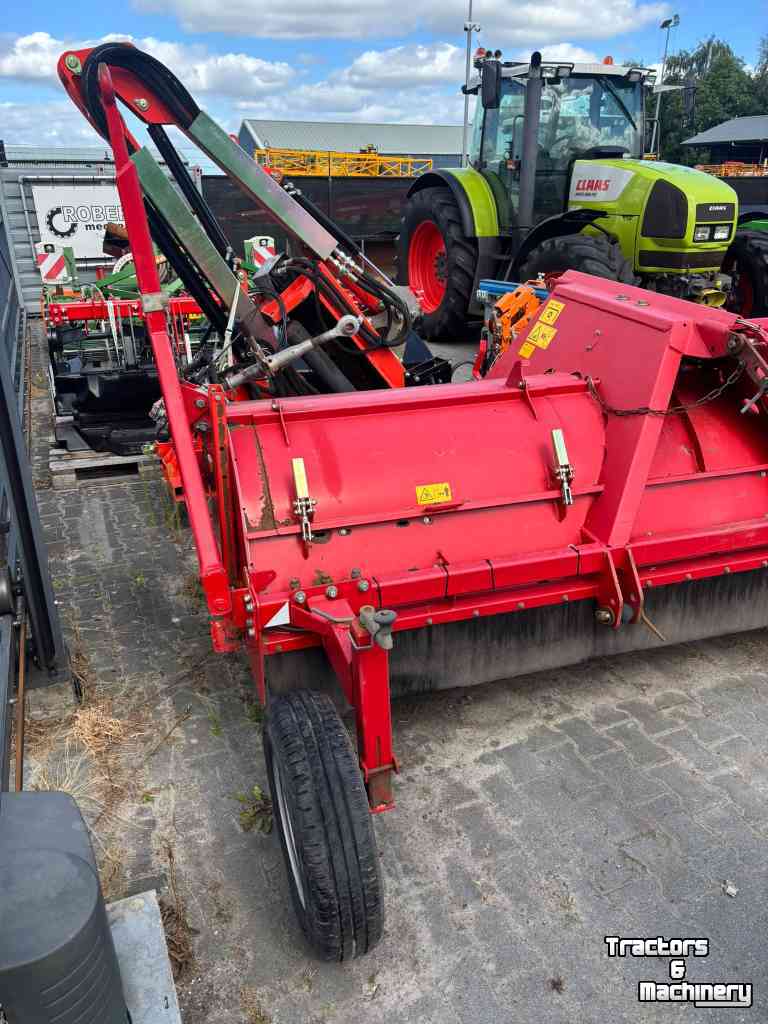 Broyeur de fanes Grimme KS75-4