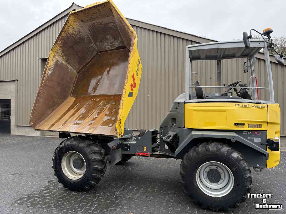 Tombereau sur pneus Wacker Neuson DV 90 dumper