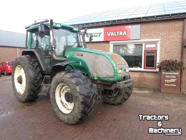 Tracteur Valtra T190