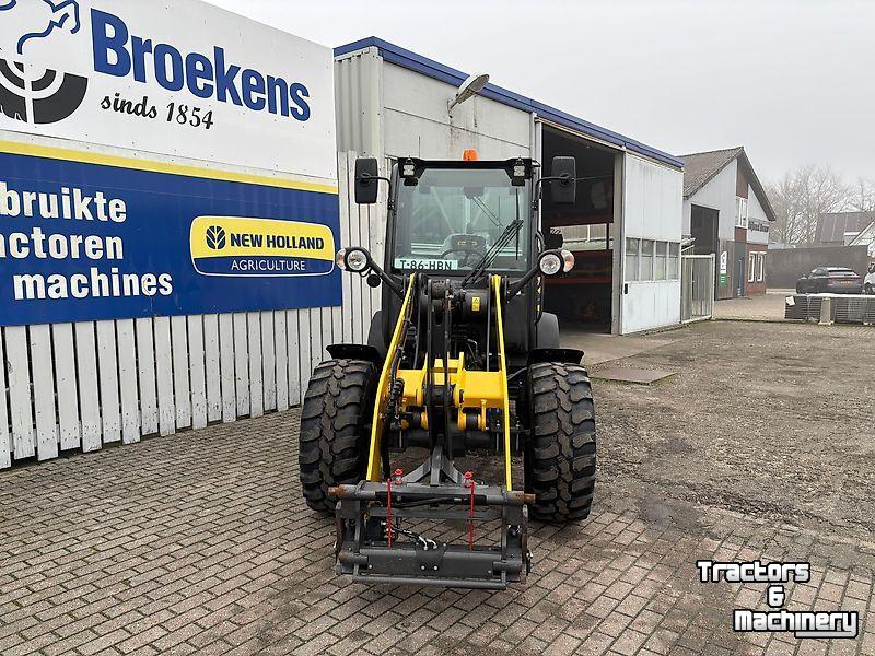 Chargeuse sur pneus New Holland W 50 C