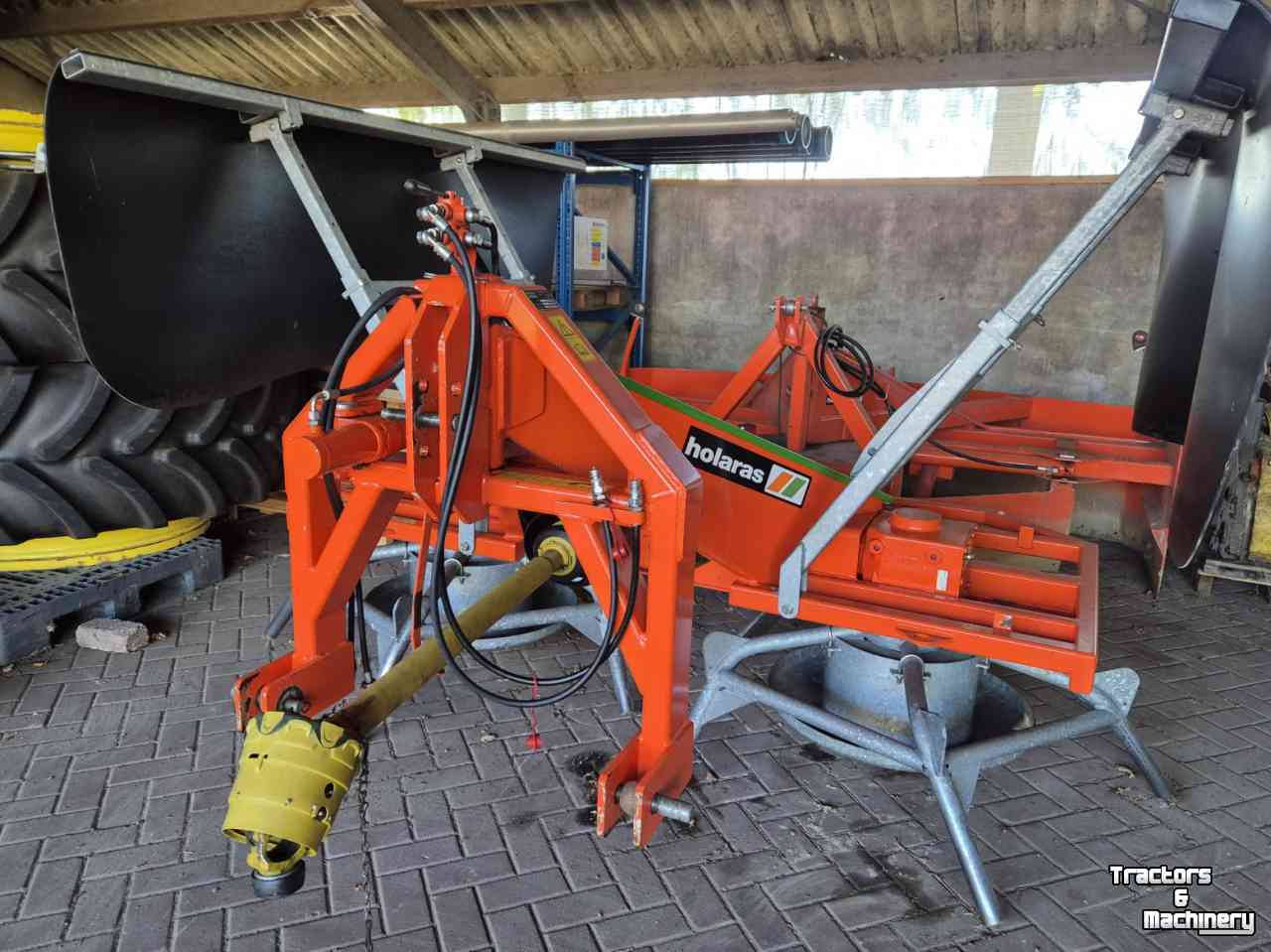 Eparpilleur de fourrage Holaras Jumbo HK kuilverdeler