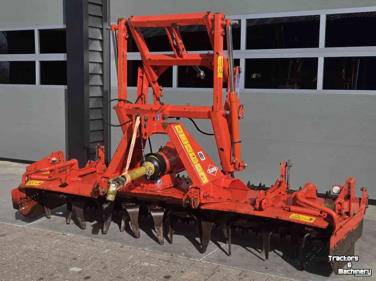Herse rotative Kuhn HRB303 Rotorkopeg Rotoreg kopeg