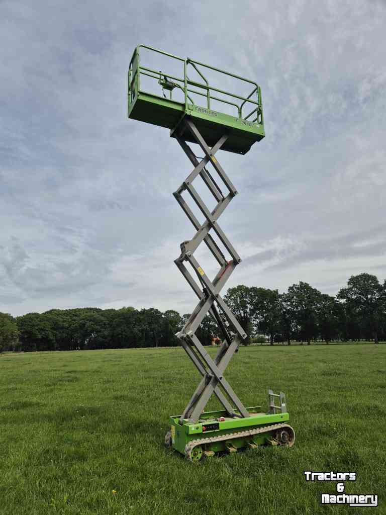 Elévateur à nacelle  Fronteq FS0610T Schaar hoogwerker rups