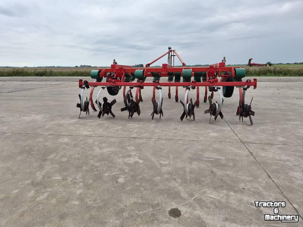 Cultivateur Kverneland TURBO II